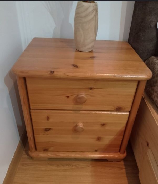 Noptiere lemn masiv (frasin)