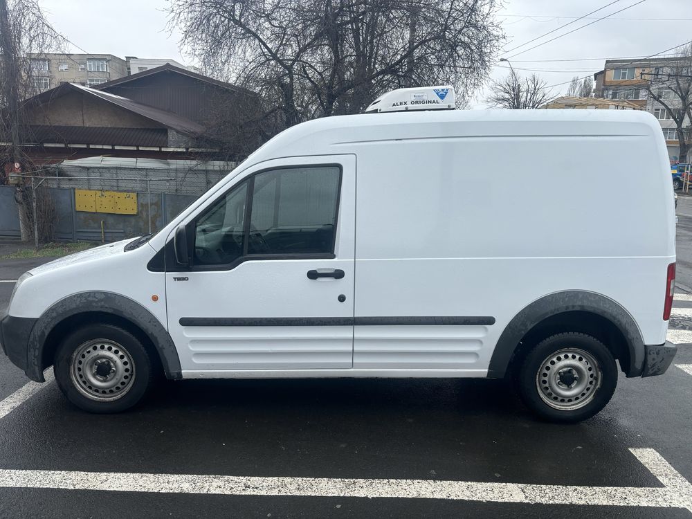 Vand Ford Transit Connect Refrigerare + Congelare. 100 mii km reali