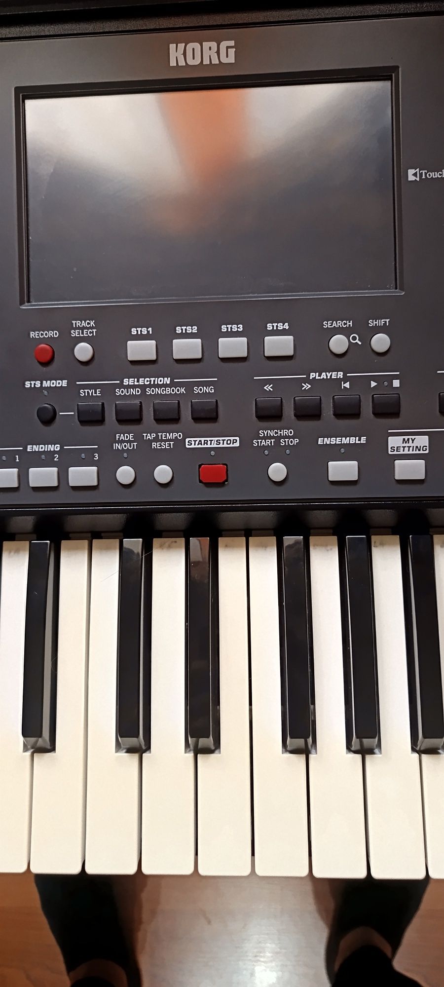 Vând korg pa 600 sau schimb cu korg pa 2x pro.
