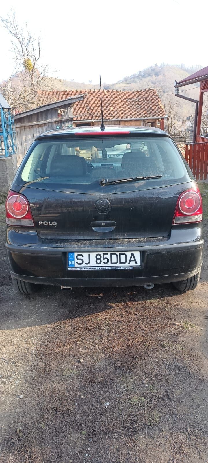 Vând Volkswagen Polo