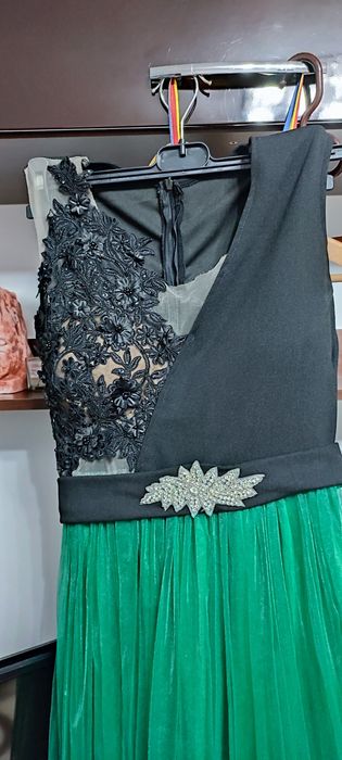 Vand Rochite,impecabile,marea ajoritate au o purtare