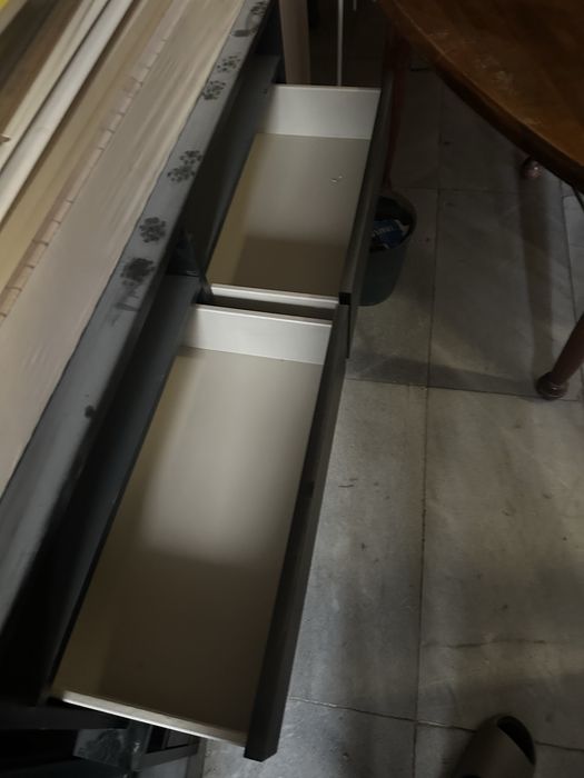 Шкаф за телевизор