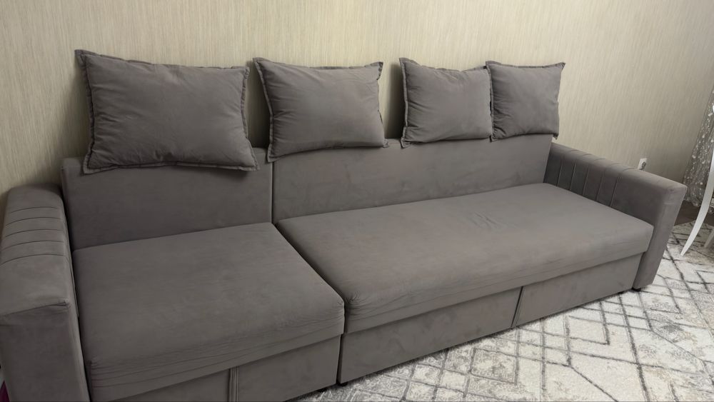 Диван 3 метровая