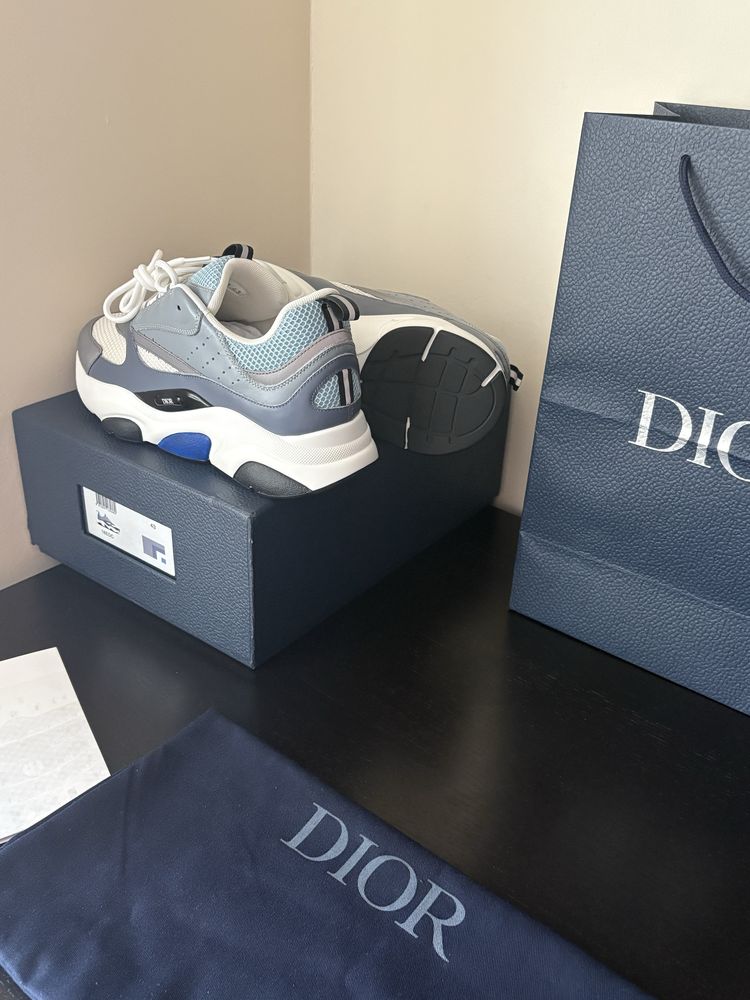 Dior b22 baby blue