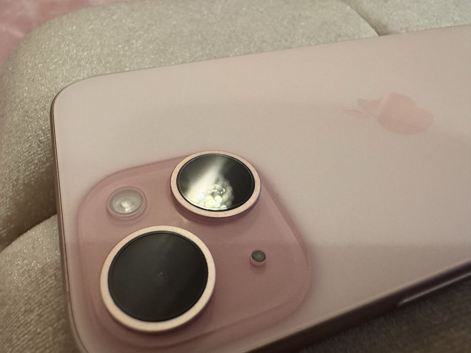 Iphone 15 розов 256 GB