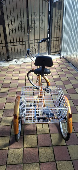 Tricicletă  roți 24"/ 6 viteze