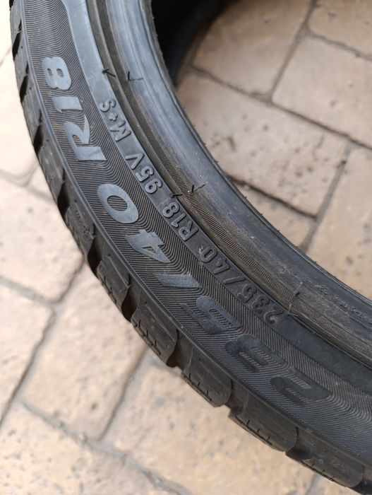 Зимни гуми Pirelli 235/40/18 Sottozero 3