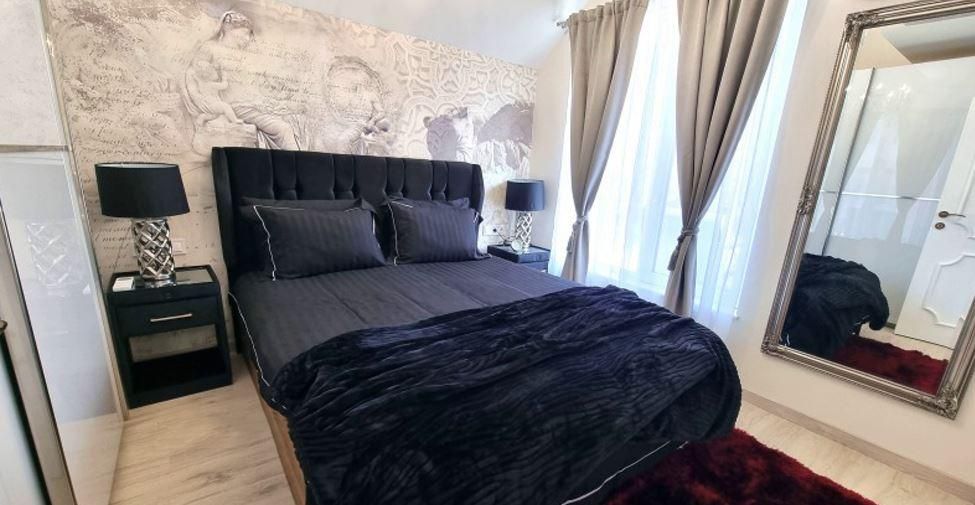 Дава се под наем Тристаен апартамент в Пловдив, Център - 110 кв.м за 1200 € - Снимка #4