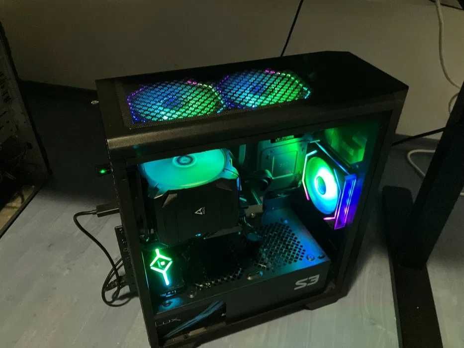 Геймърски ПК | Intel Xeon E3-1240 V2, 16 GB, RX 5600 XT
