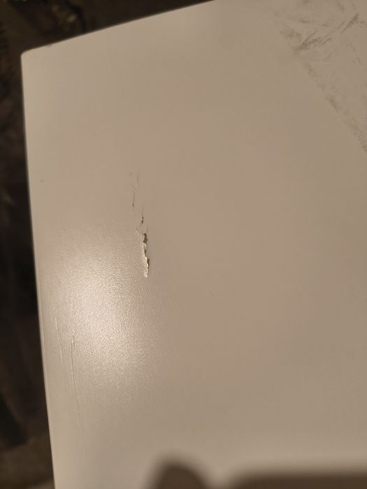 Продавам детско  компютърно  бюро Икеа