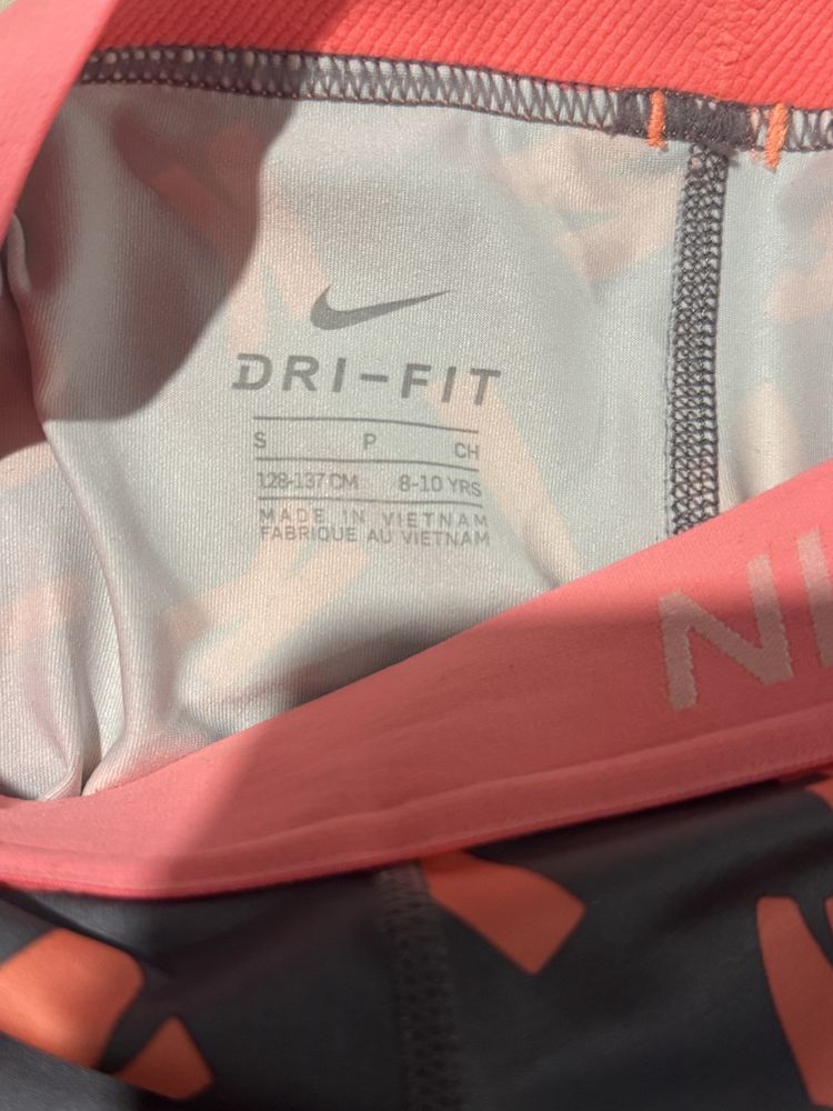 оргинални клинчета nike за момиче