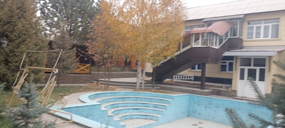 Tayor biznes 2 gegtar yer 3 eki etajli uy remontan chiqan