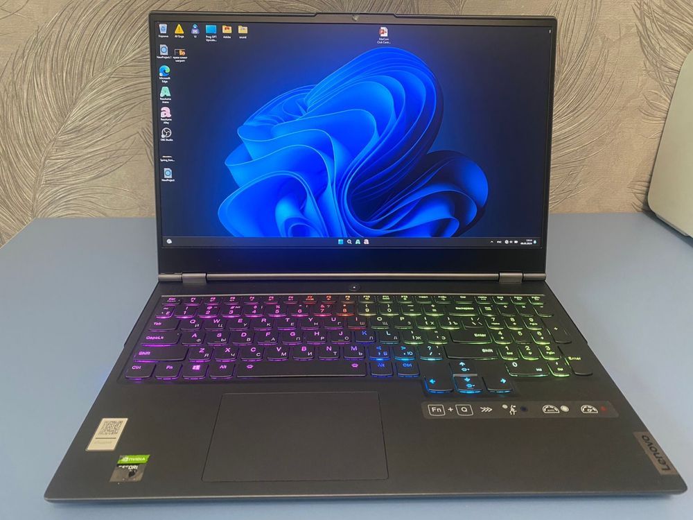 Игровой ноутбук Lenovo legion 7 i7 10750H / rtx 2080/ram 32gb/ssd 1tb