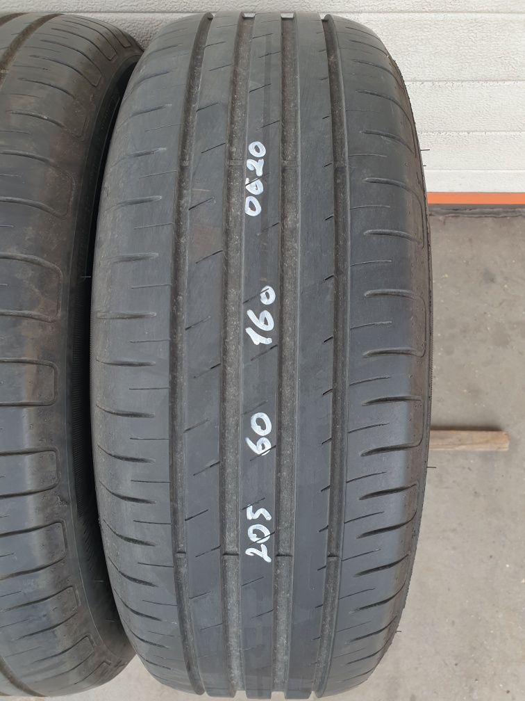 Летни гуми 4 броя GOODYEAR Efficient Grip 205 60 R16 дот 0620