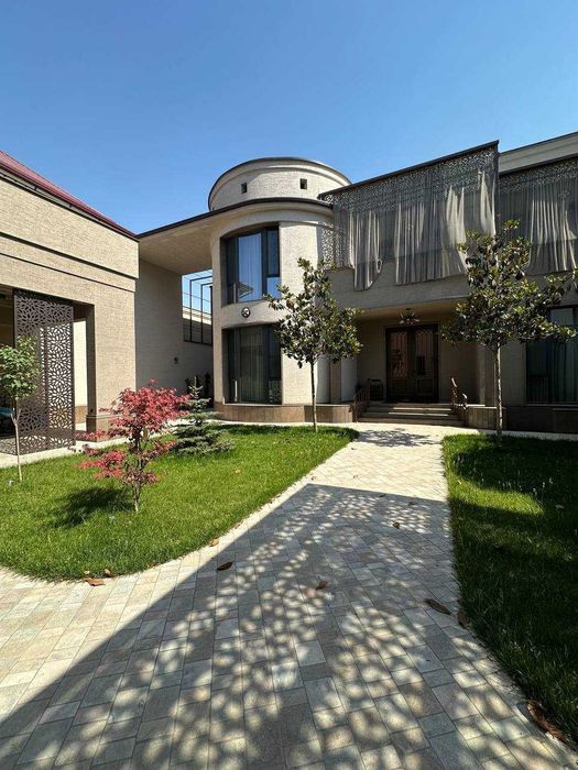 Евродом в "Олтин Мерос" махаля 8 соток 750 м² | Бассейн Сауна