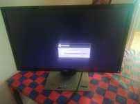 Vând monitor Dell 24