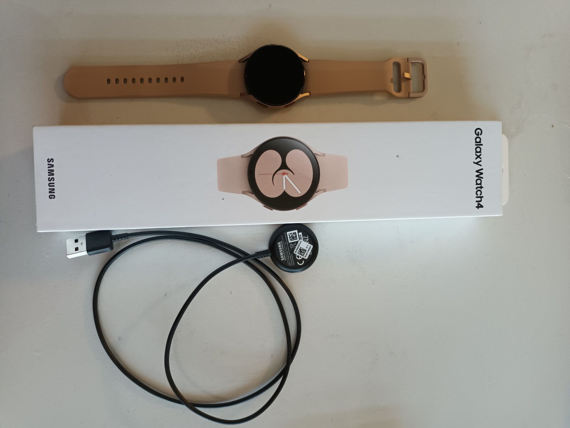 Часовник Samsung Galaxy Watch4