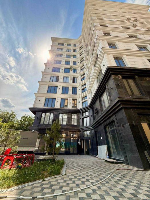 Продается коробка 108 кв.м  ЖК Sayram Tower Бузбазар