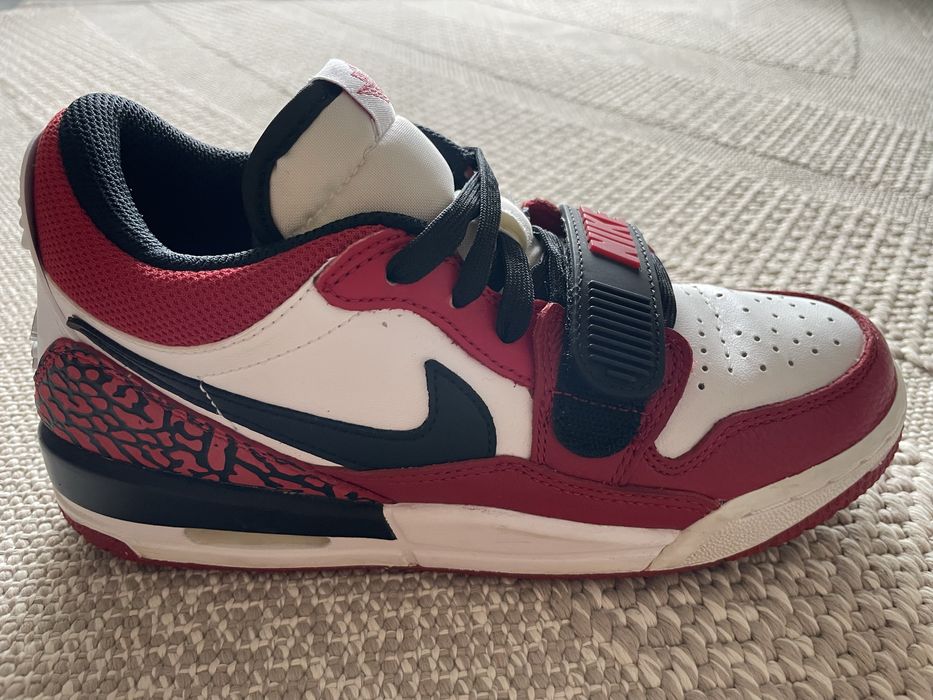 Adidasi Nike Jordan marimea 36