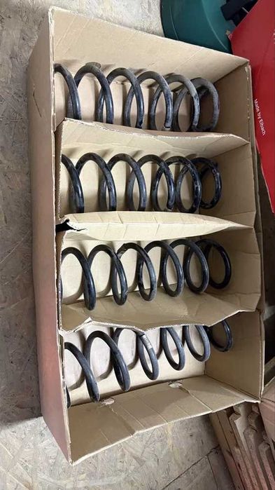 Set arcuri BMW G30 m540xi Mperformance, OEM.