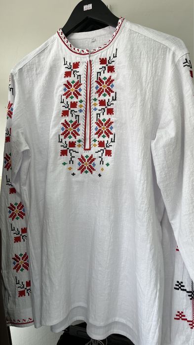 Народна носия -елек и риза към мъжка носия