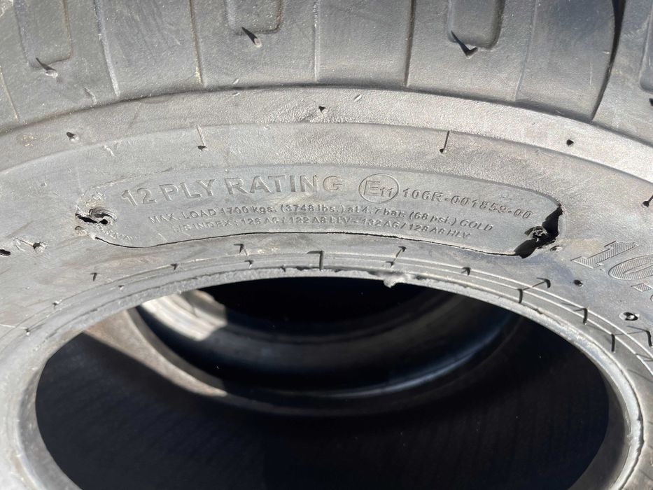 Cauciucuri anveolope de 10.0/75-15.3 MRL 12pliuri