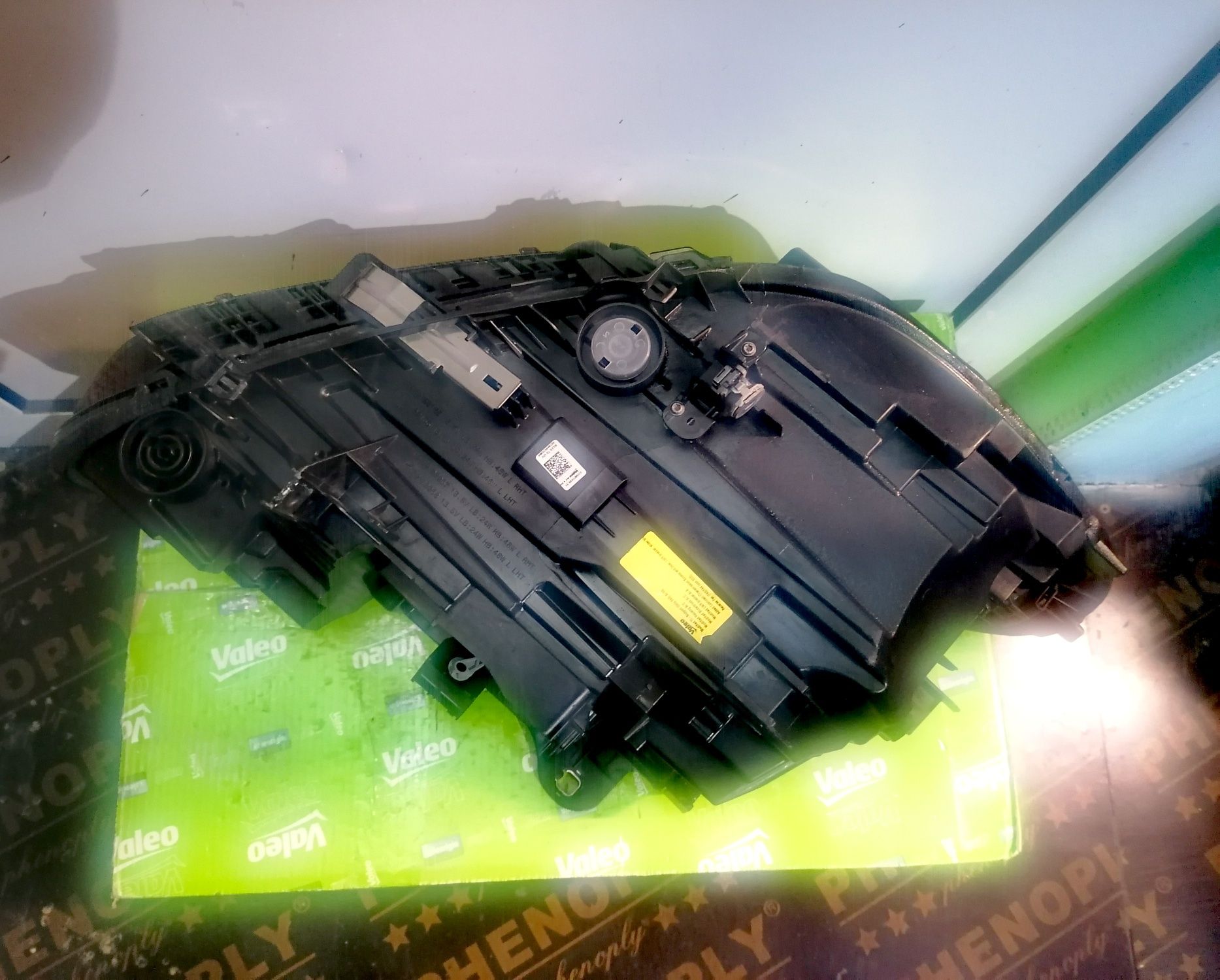 Фар Фарове за BMW 1 F40 / БМВ 1 Ф40 FULL LED.