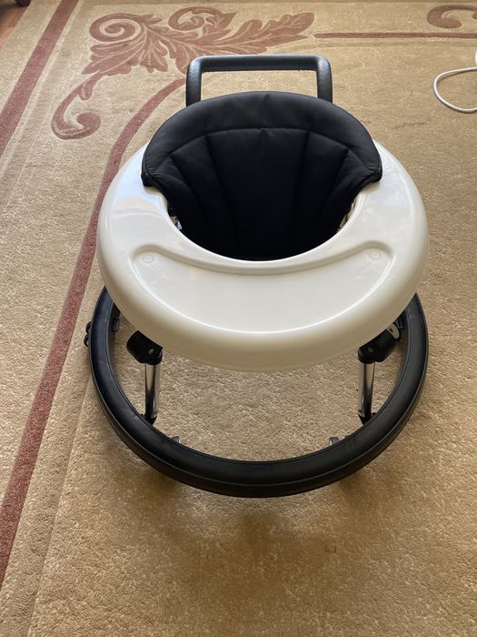 Продаются ходунки детские