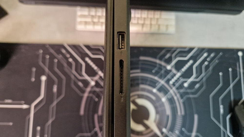 Laptop Dell Inspiron 15 (3593) - i7 Gen 10, 16GB RAM, NVIDIA MX230