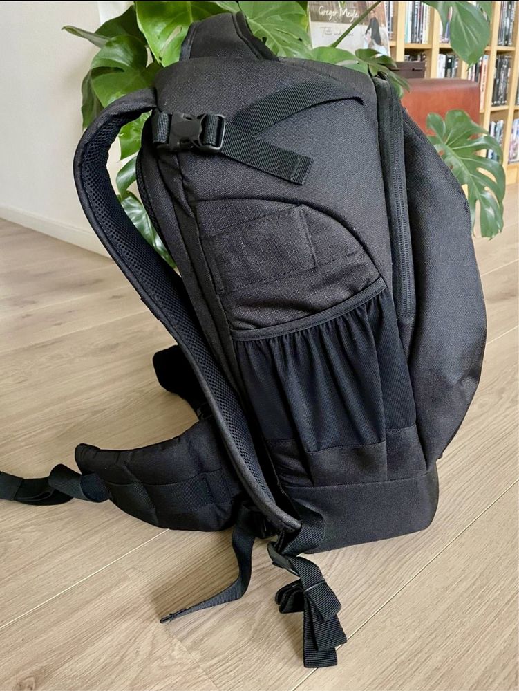 Lowepro Flipside 400 фотораница