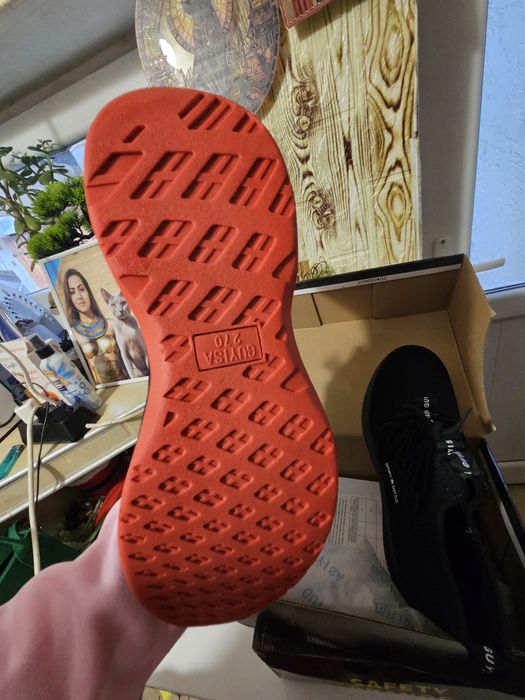 Мъжки,дишащи работни обувки с метално бомбе ук9