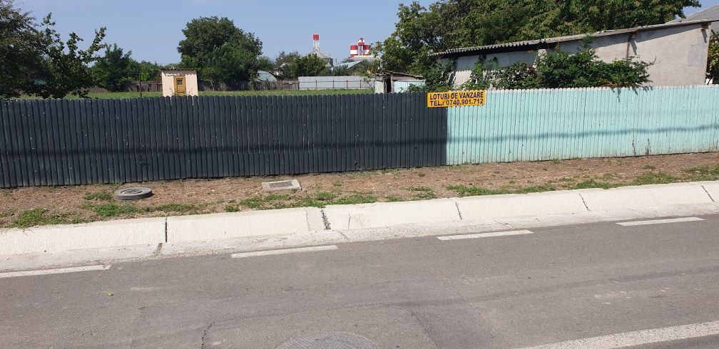 Vând  teren intravilan