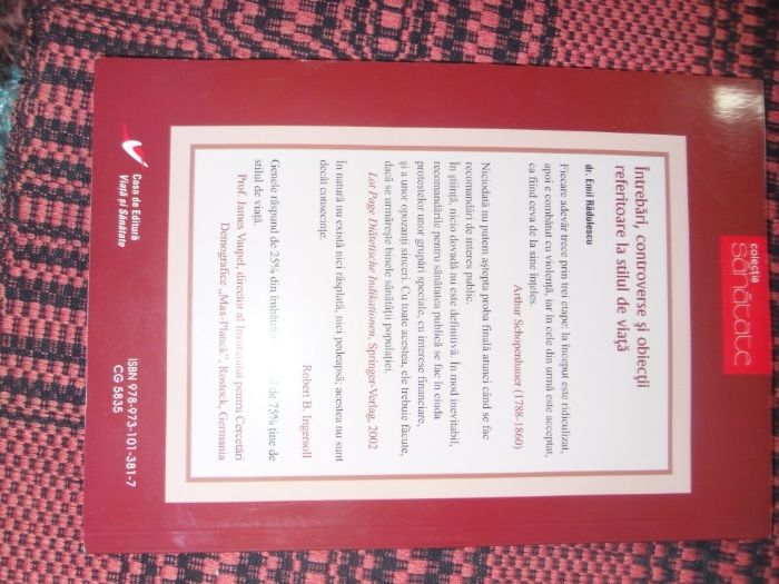 set 2 carti Nostradamus si Horoscop