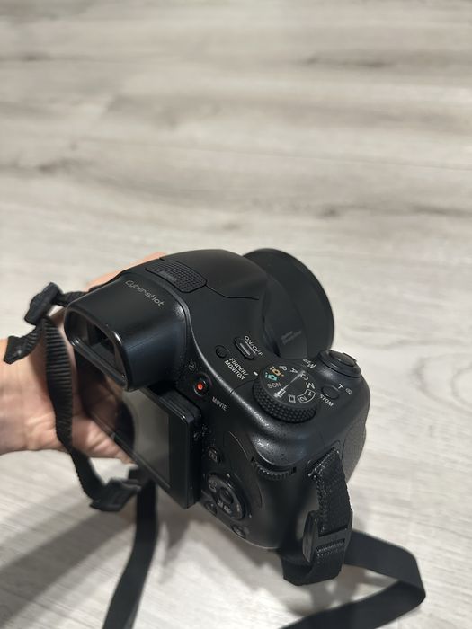 Sony DSC-HX350 – Zoom 50x, ca nou + husă inclusă