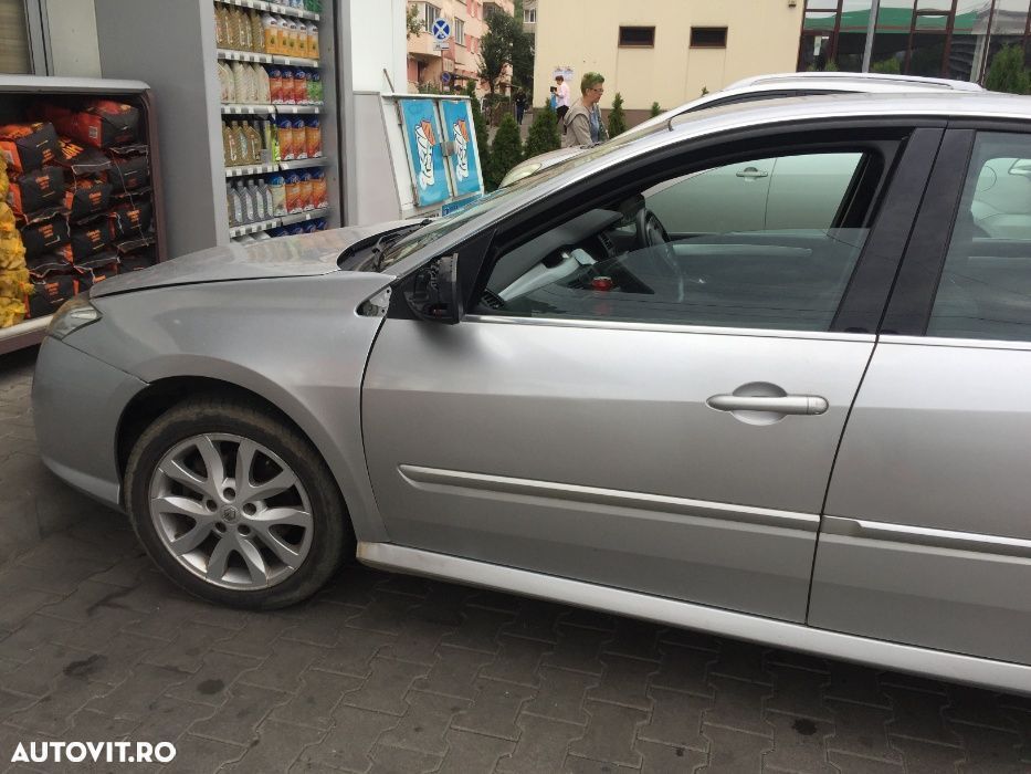 Aripi Fata Stanga Dreapta Renault Laguna 3