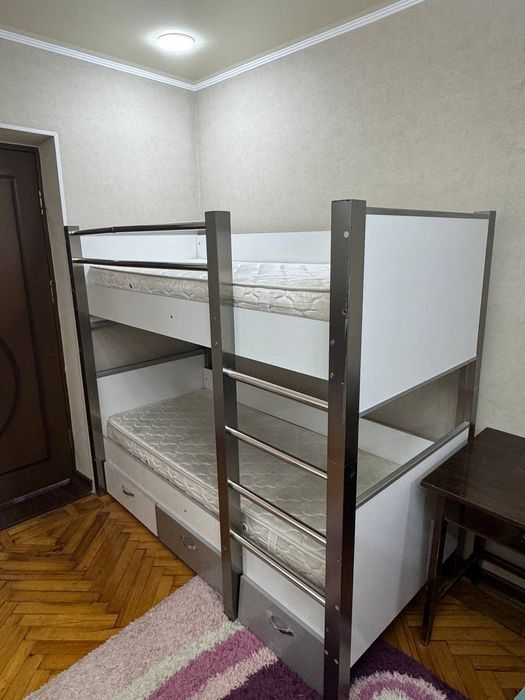 Продаётся 2 этажный кровать