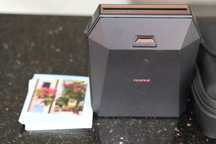 Fujifilm Instax Share SP-3 - imprimanta foto portabila Wi-Fi