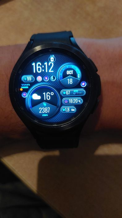 Продавам Galaxy watch 4  Classic 46mm