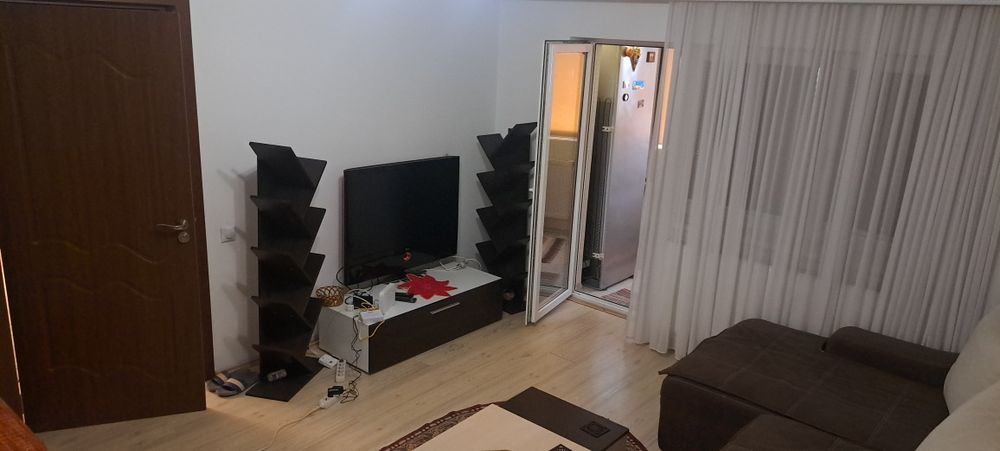 Garsonieră spațioasă 42 mp – Central Bragadiru