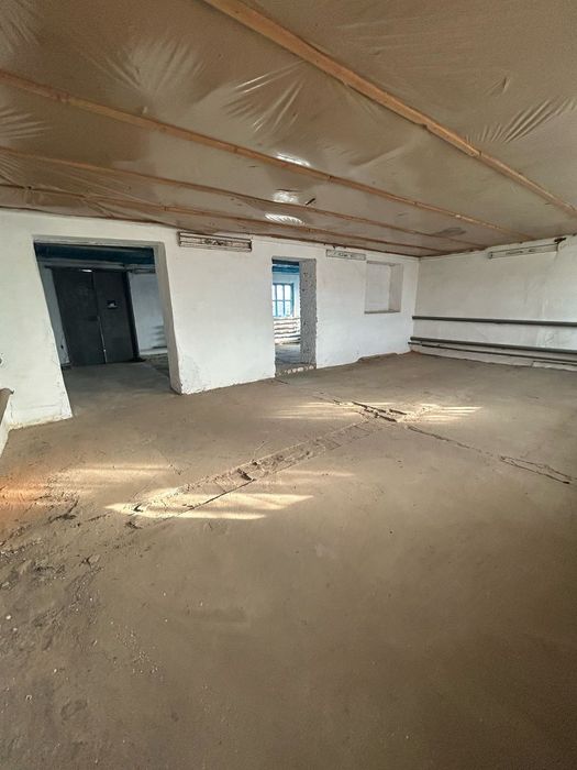 Сдам в аренду склад 110 квм,отапливаемый