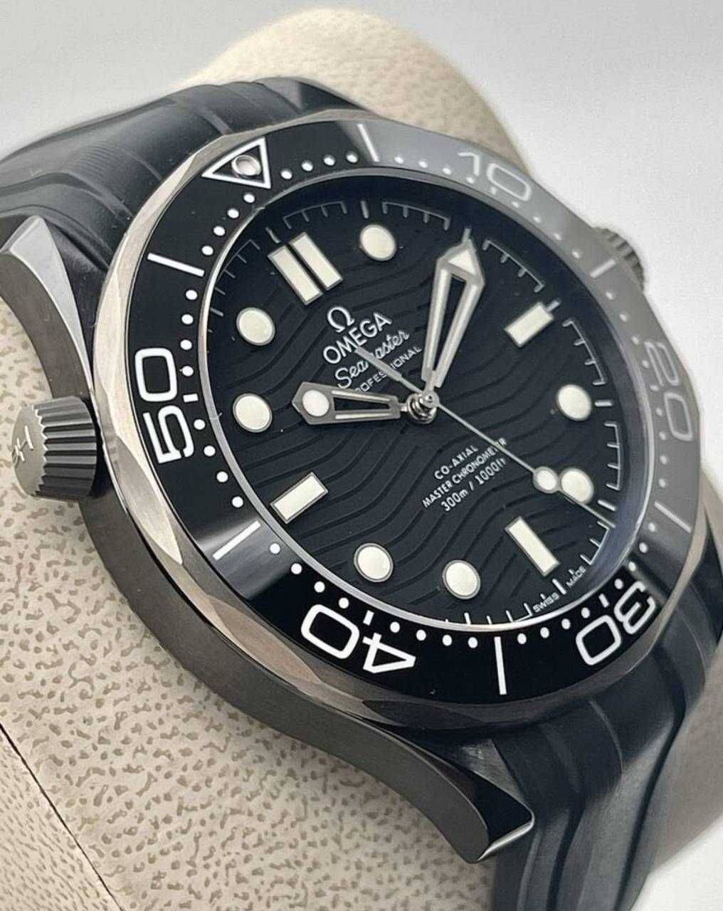 Omega Seamaster Diver 43.5MM FULL CERAMIC