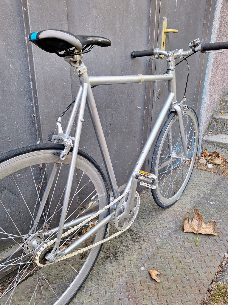 Велосипед шосеен градски сингъл фикси fixie single speed