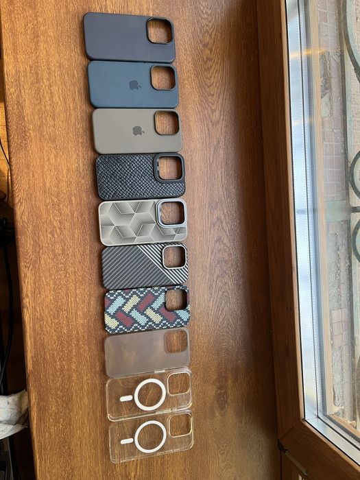 Чехлы на iPhone 15 Pro