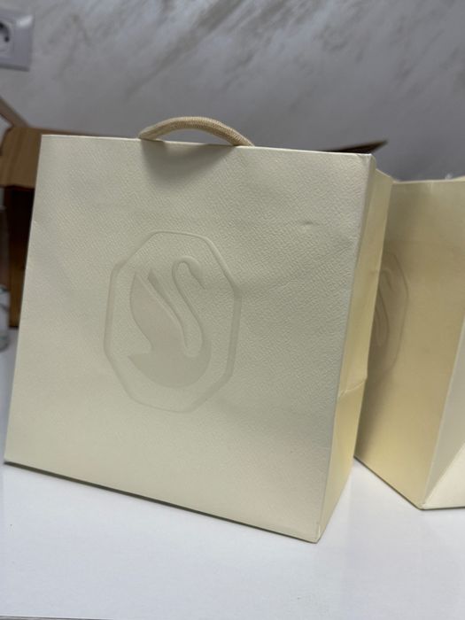 Swarowski angelic coliere , lot