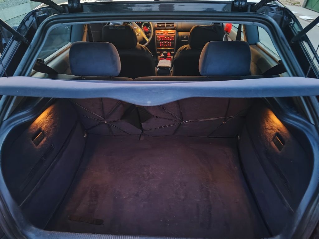 Audi A3 1.8T 180кс автоматик, газ