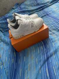 LV Trainers Model Exclusiv