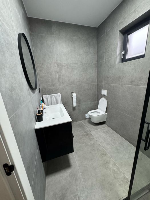 Vand casa str. Giulia ( odoreului )