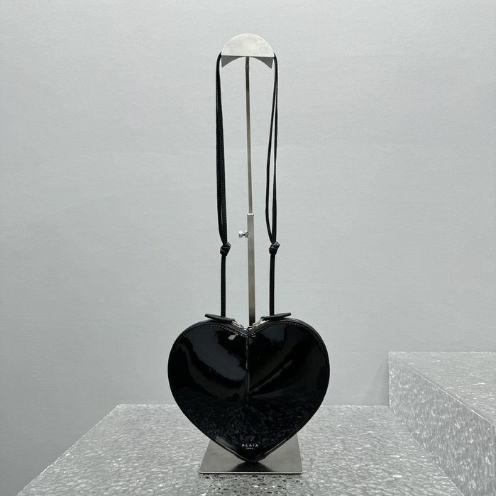 Geanta Alaia 21 cm, negru lac, Premium