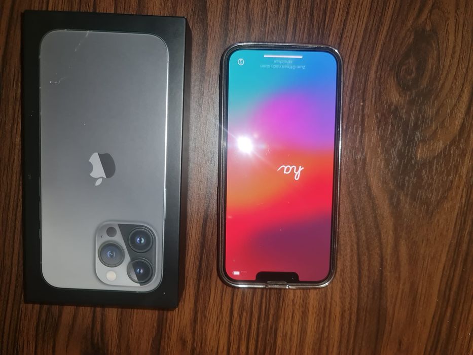 IPHINE 13 PRO 256 GB folosit foarte puțin este că nou