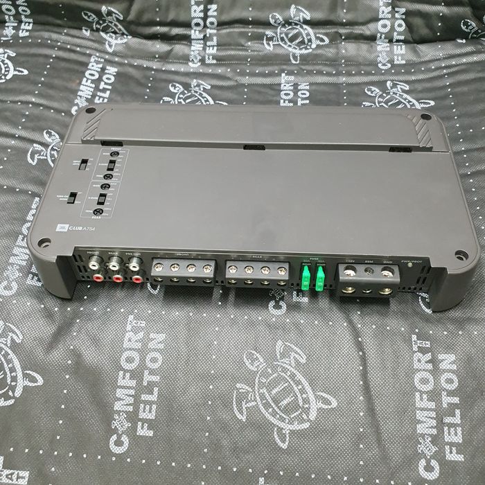4х канальный JBL A754